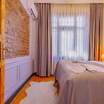 Seref Aziz Keskin Apartment